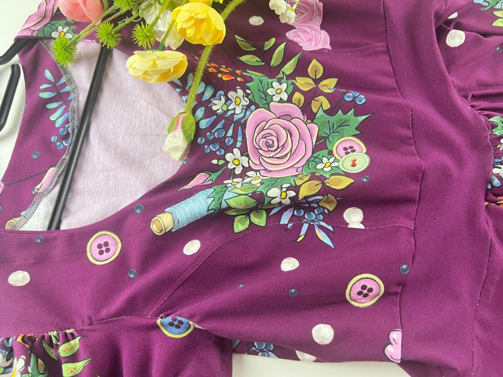 Eigenproduktion Sewing Love von Graustufen-Stoffe auf Baumwolljersey